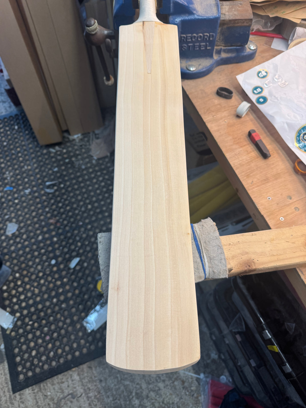 Players Grade, 2lbs 9.2oz, Mid-Low Middle, OX29 Handmade #581