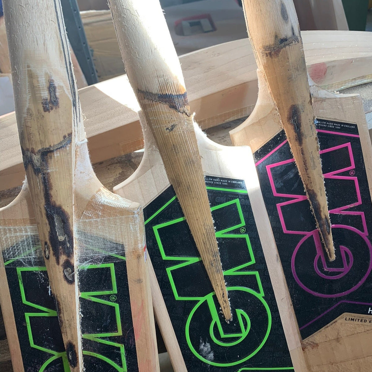 Cricket Bat Handle Replacement, Re-Handle & Repair Service