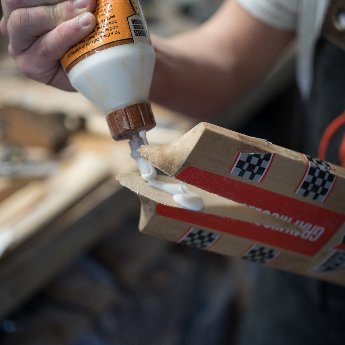 Cricket Bat Handle Replacement, Re-Handle & Repair Service