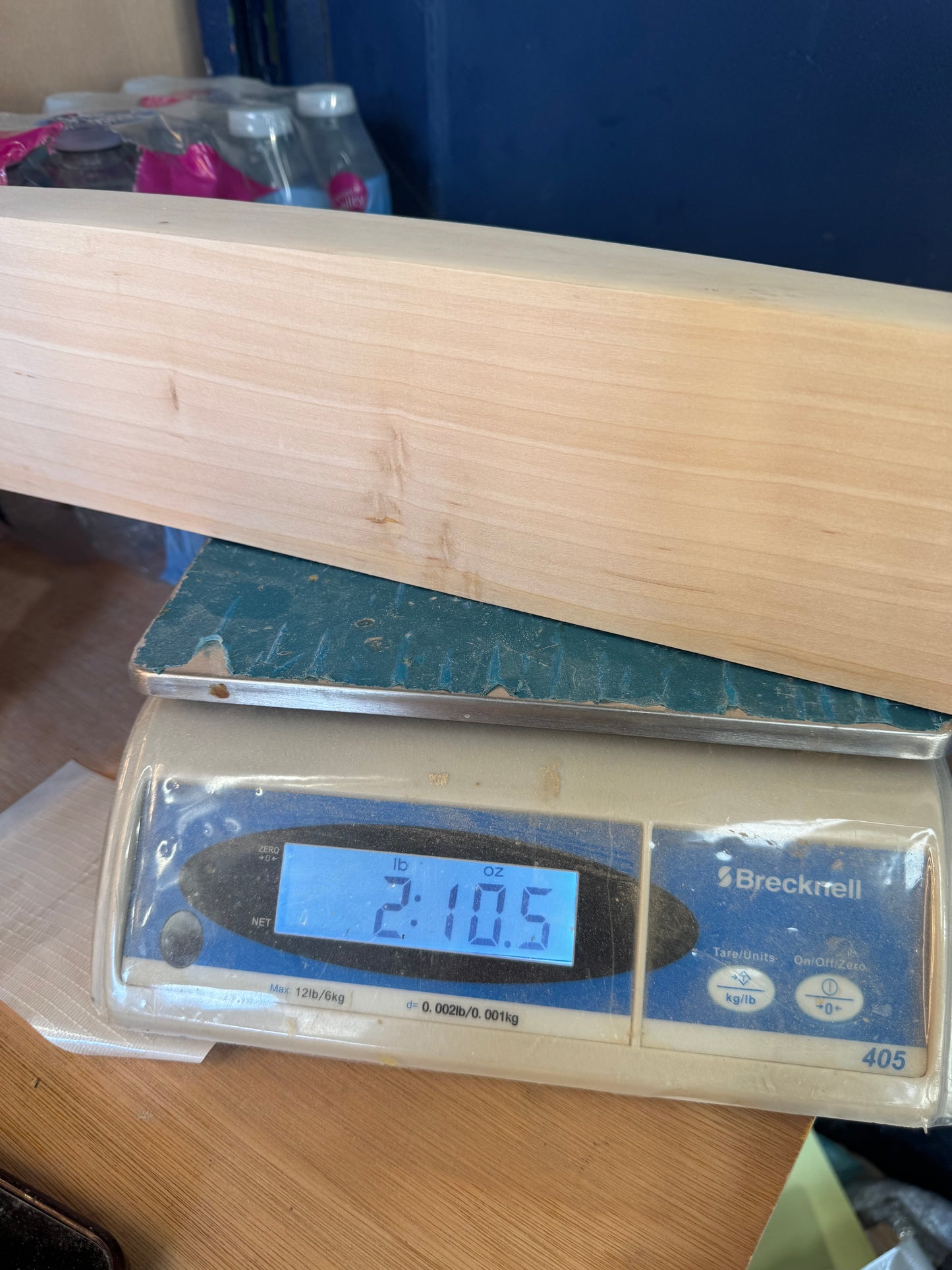 Grade 3, 2lbs 10.4, Mid-Low Middle - OX29 Handmade #301