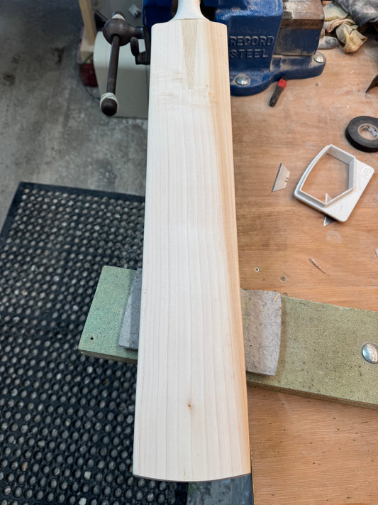 Grade 1, 2lbs 9.3oz Low Middle - OX29 Handmade #363