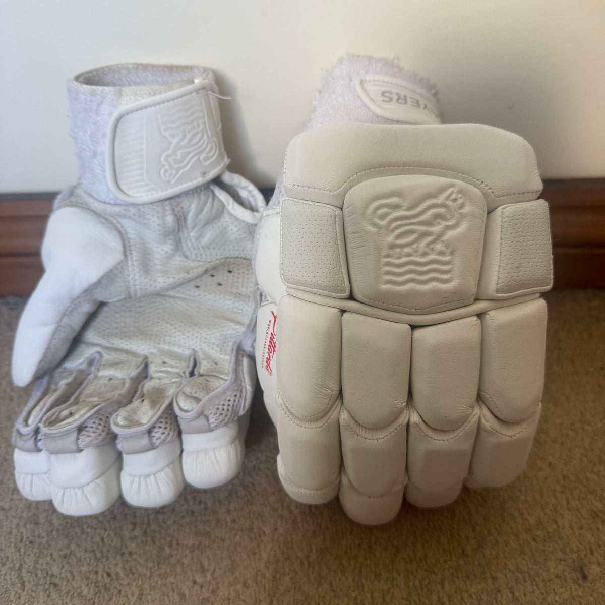 USED LH Men’s Older Design Players Batting Gloves Indian Made #2