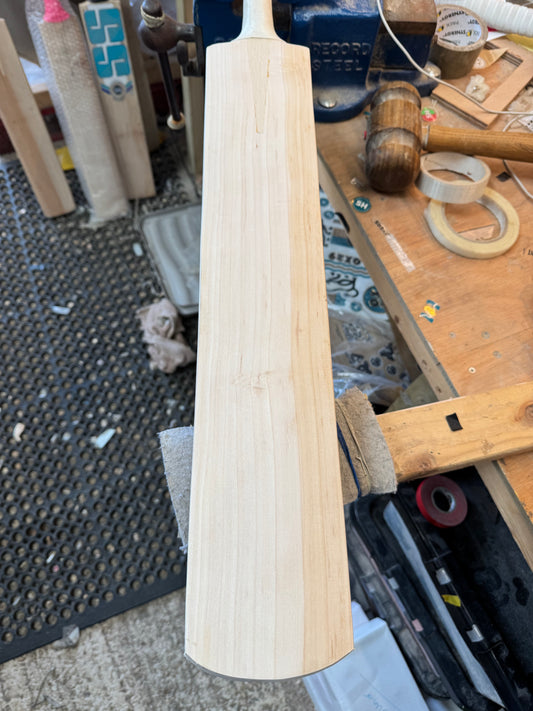 Players Grade, 2lbs 8.3oz Mid-Low Middle, OX29 Handmade #524