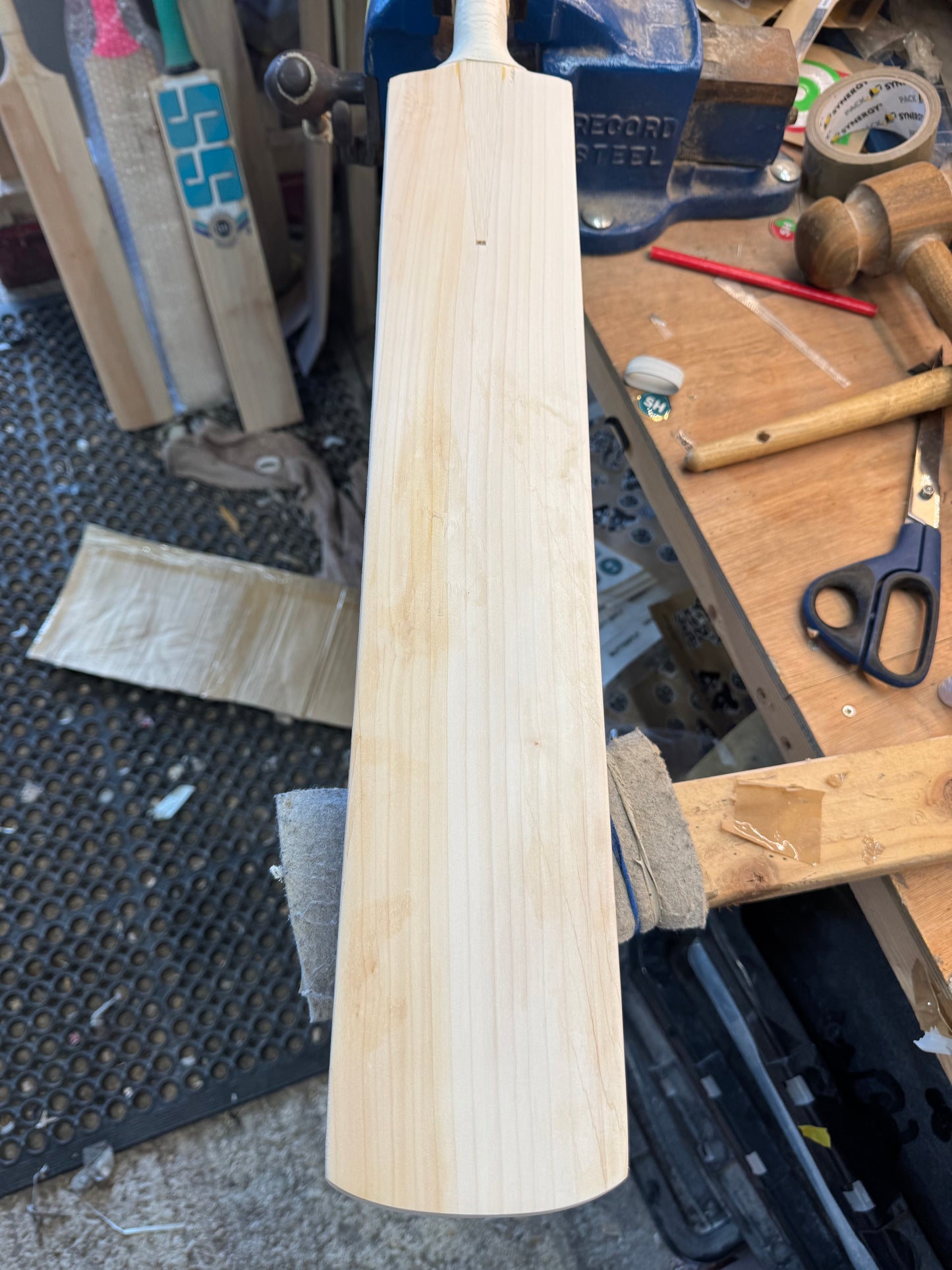 FAULT Players Grade, 2lbs 9.3oz Mid-Low Middle, OX29 Handmade #516