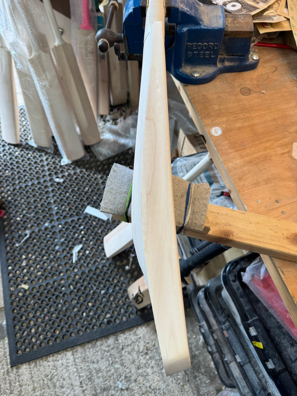 Players Grade, 2lbs 10.5oz HP Shape, OX29 Handmade #568