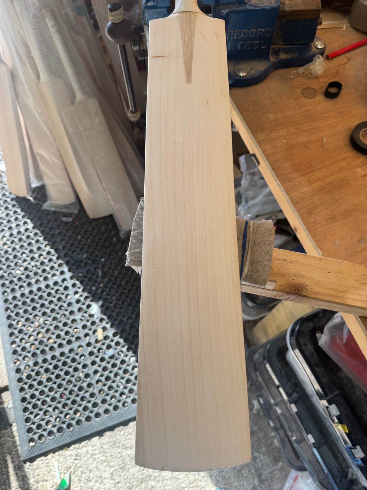 FULL Players Grade, 2lbs 10oz Mid-Low Middle, OX29 Handmade #545