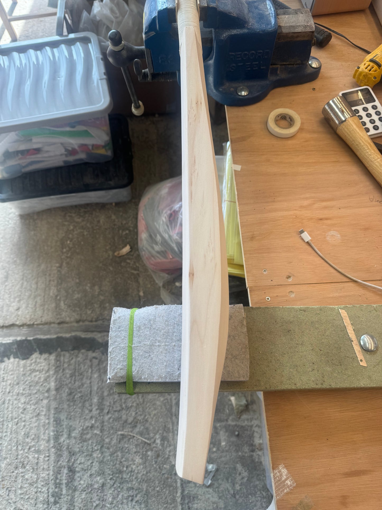 Grade 2, 2lbs 8oz, Mid-Low Middle - OX29 Handmade #295