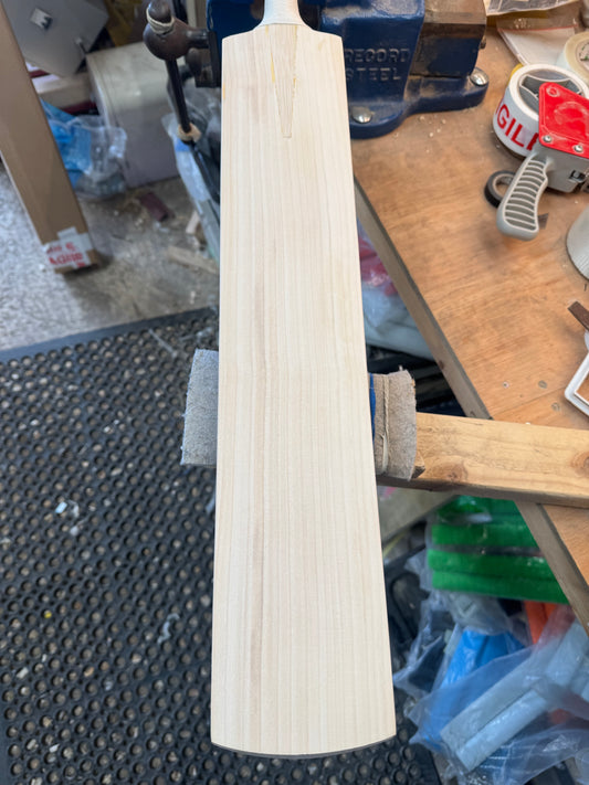 Players Grade, 2lbs 9.6oz Mid-Low Middle, OX29 Handmade #413