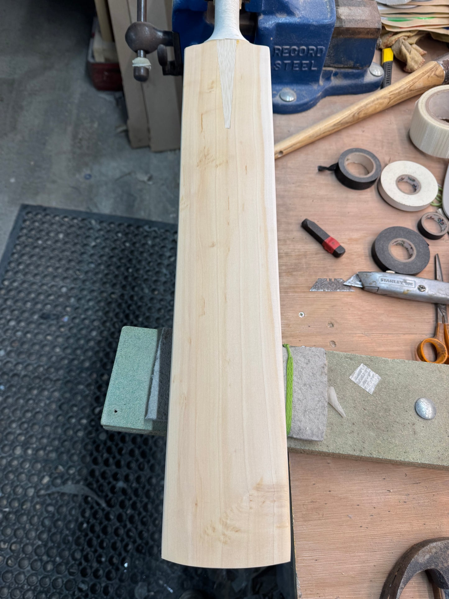 Players Grade, 2lbs 9.5oz Low Middle - OX29 Handmade #341