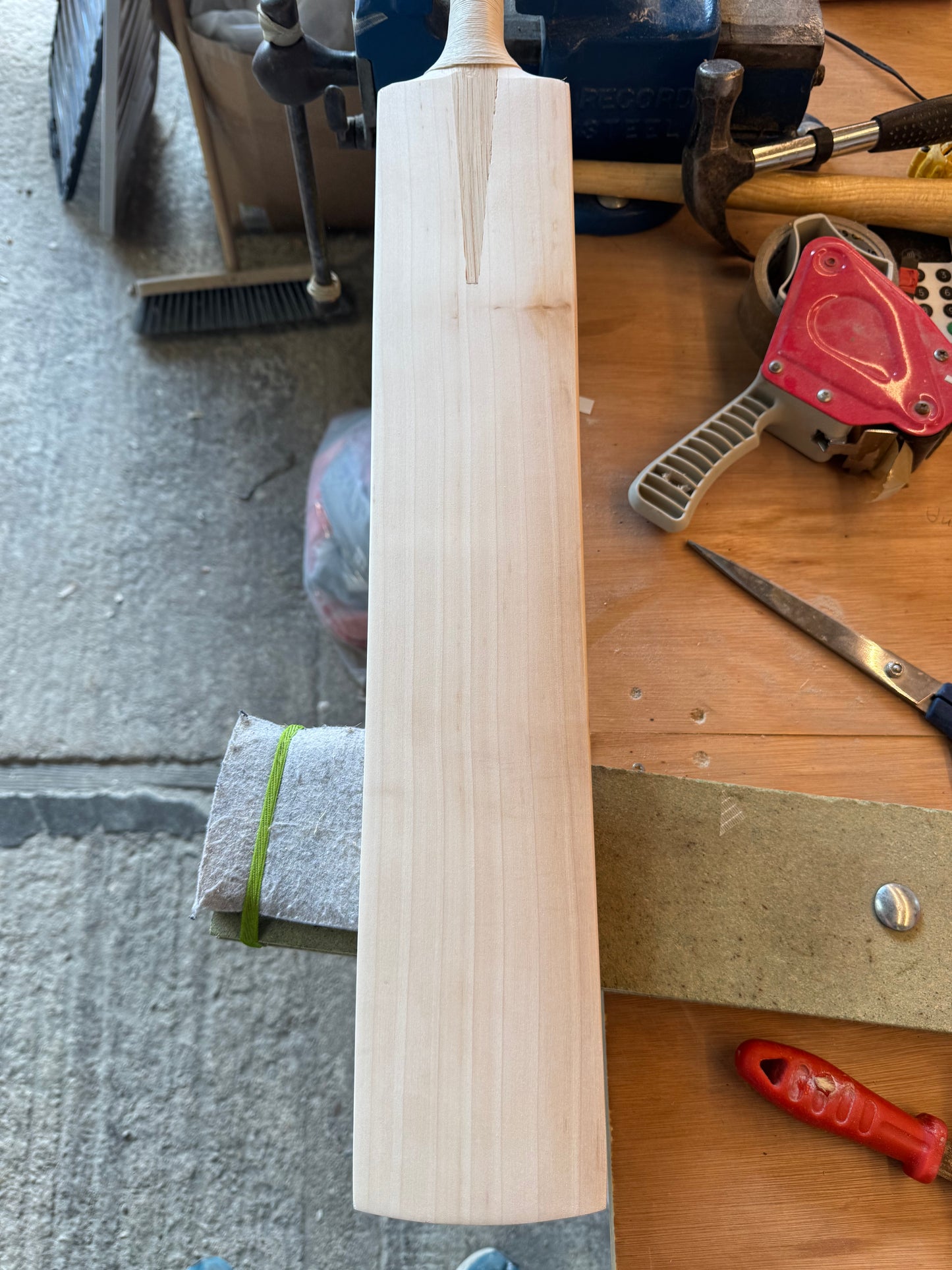 Grade 1, 2lbs 9.1oz Mid-Low Middle - OX29 Handmade #283