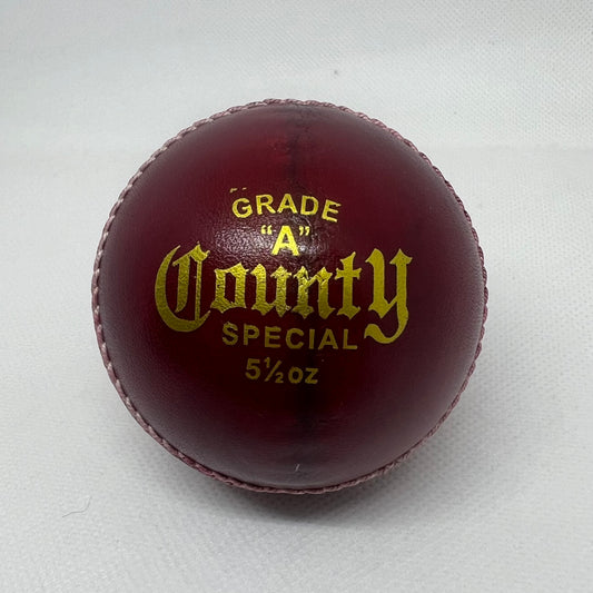 Men’s Red Grade ‘A’ County Special Cricket Ball 5 1/2 oz / 156 grams