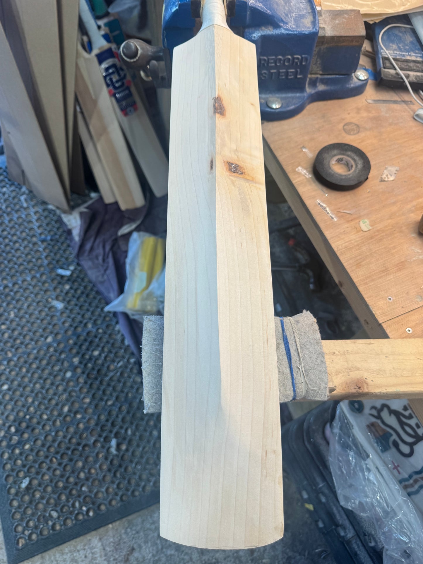 DEFECT Grade 1, 2lbs 7.7oz Mid-Low Middle, OX29 Handmade #490
