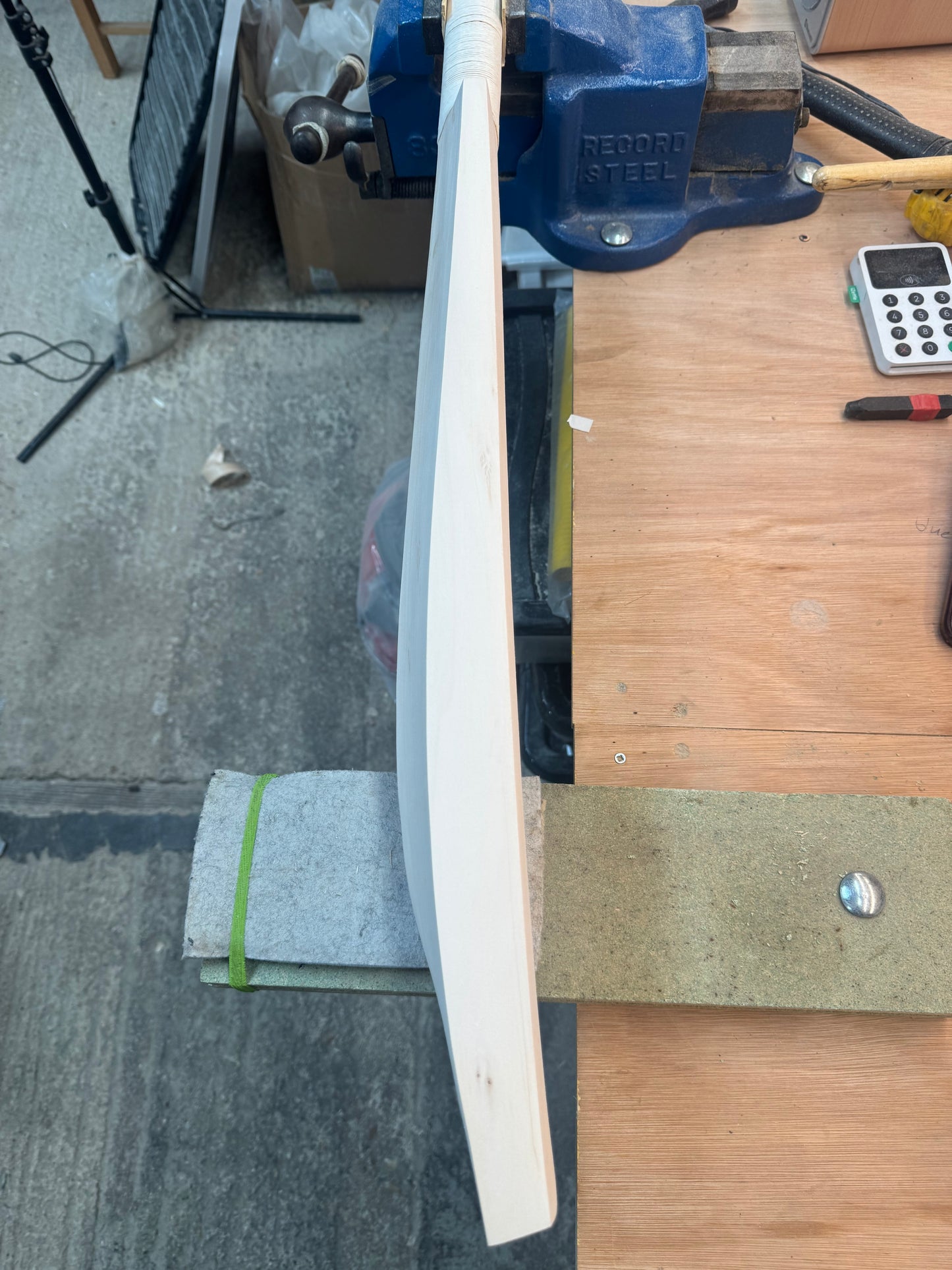 Grade 2, 2lbs 8.1oz, Mid-Low Middle - OX29 Handmade #291