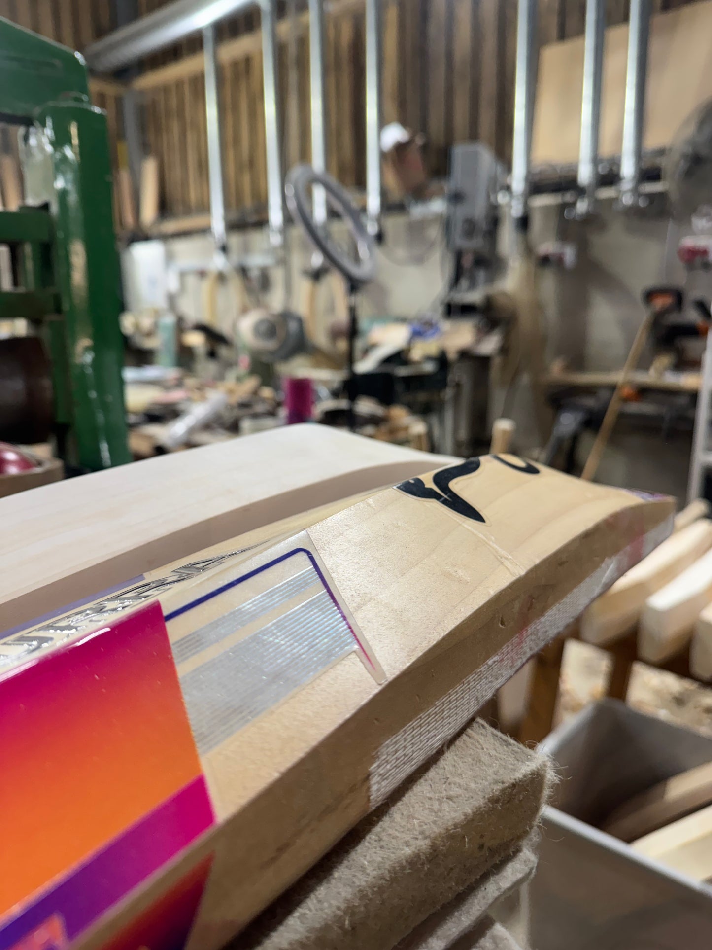 Players Grade, 2lbs 10.2 oz Mid-Low Middle - OX29 Handmade #335