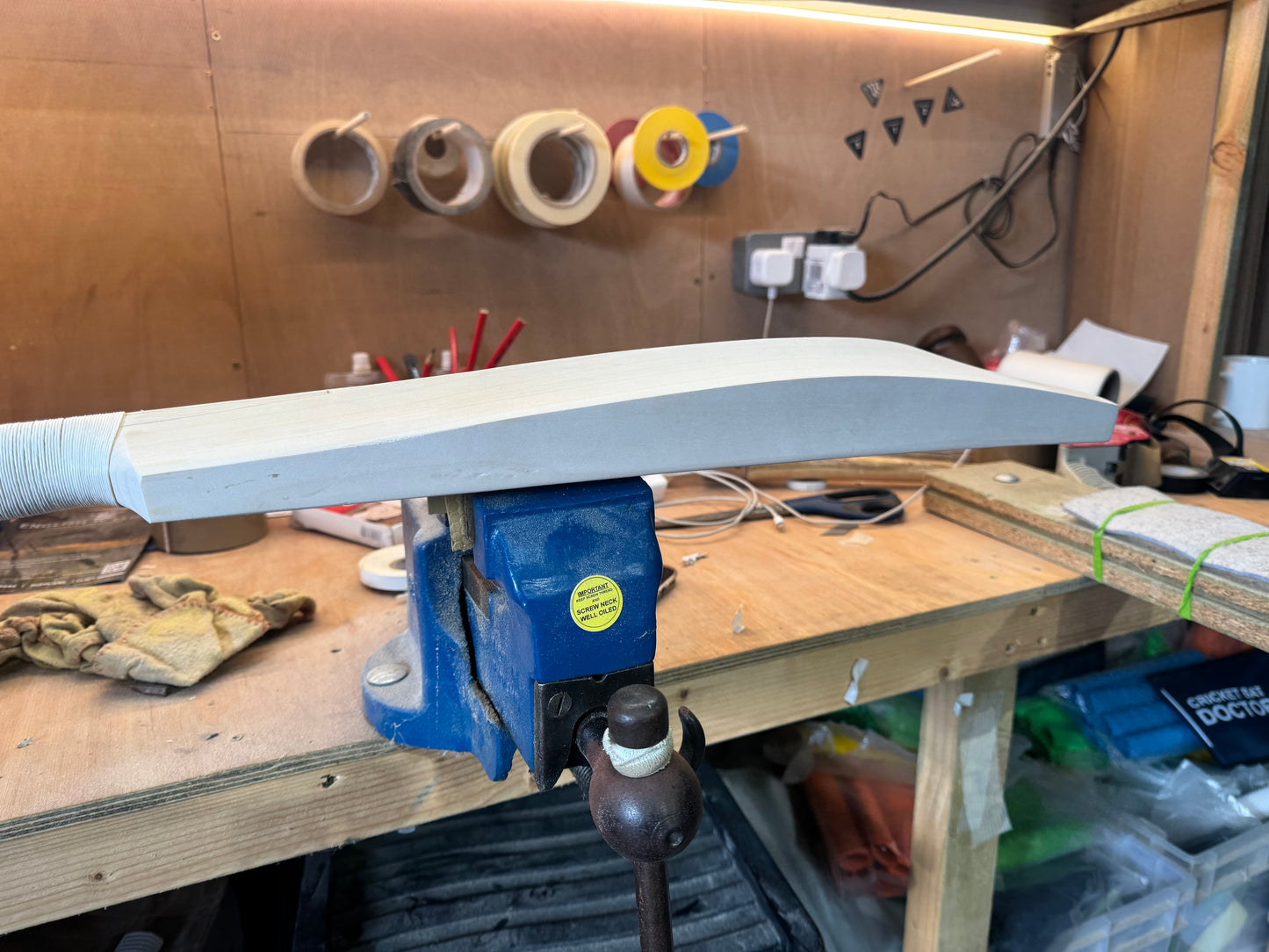 Grade 1, 2lb 7.9oz, 2 INCH SHORTER BLADE, Low Middle - OX29 Handmade #334