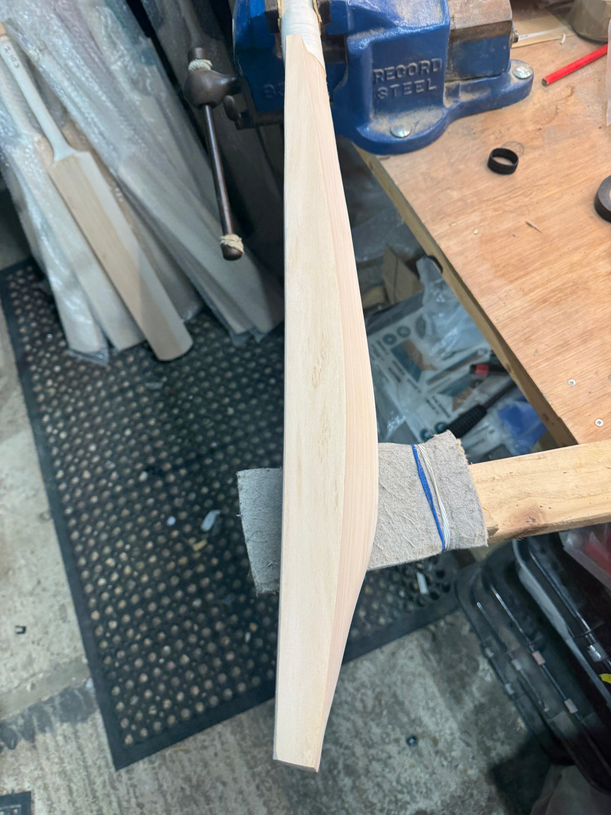 Players Grade, 2lbs 8oz Mid-Low Middle, OX29 Handmade #547