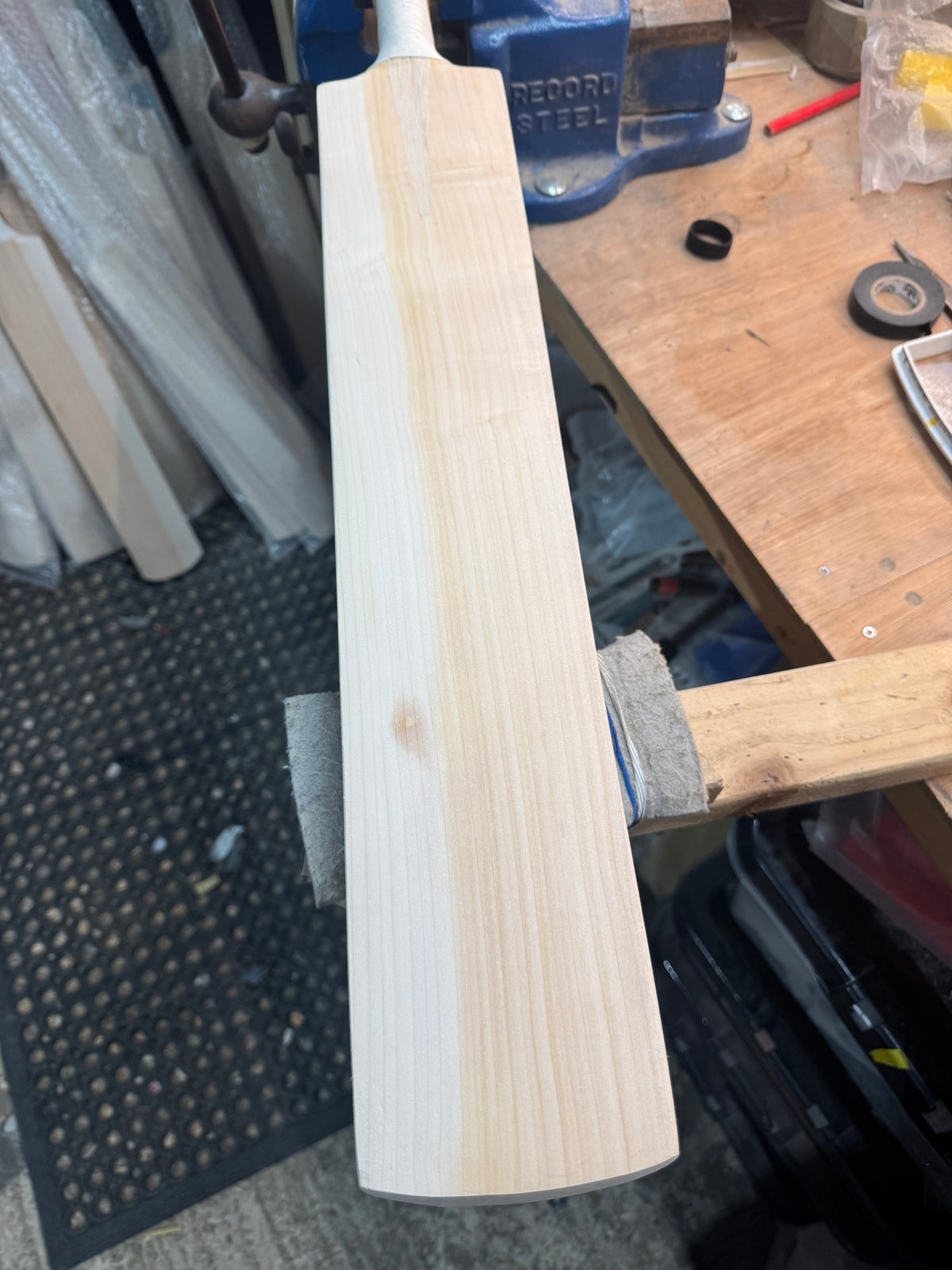 Players Grade, 2lbs 8oz Mid-Low Middle, OX29 Handmade #547
