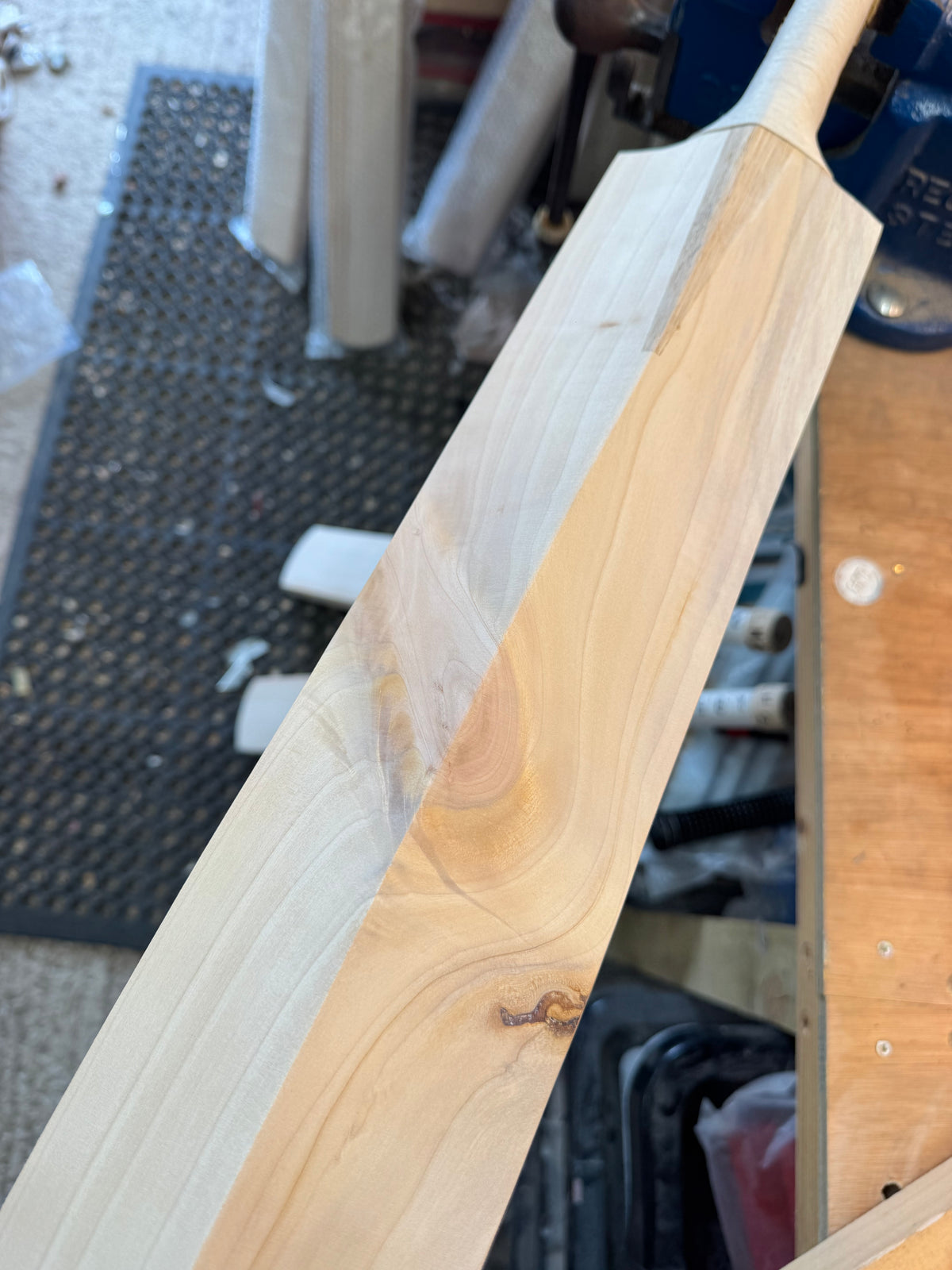 Character Bat, 2lbs 10.5oz OX29 Handmade #573