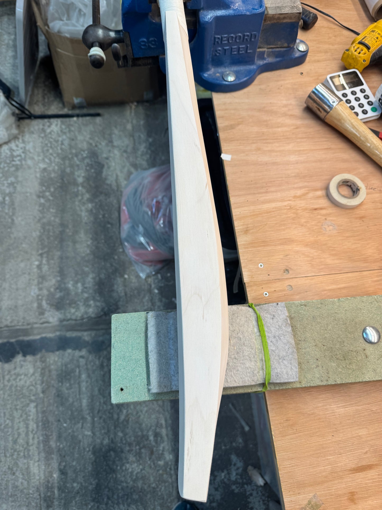 Grade 3, 2lbs 8.8oz, Mid-Low Middle - OX29 Handmade #310