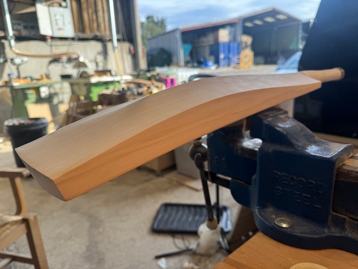 Grade 2, 2lbs 8.4oz, Mid-Low Middle - OX29 Handmade #299