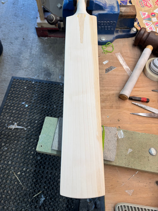 Players Grade FULL SHAPE, 2lbs 8.8 oz Mid-Low Middle - OX29 Handmade #337