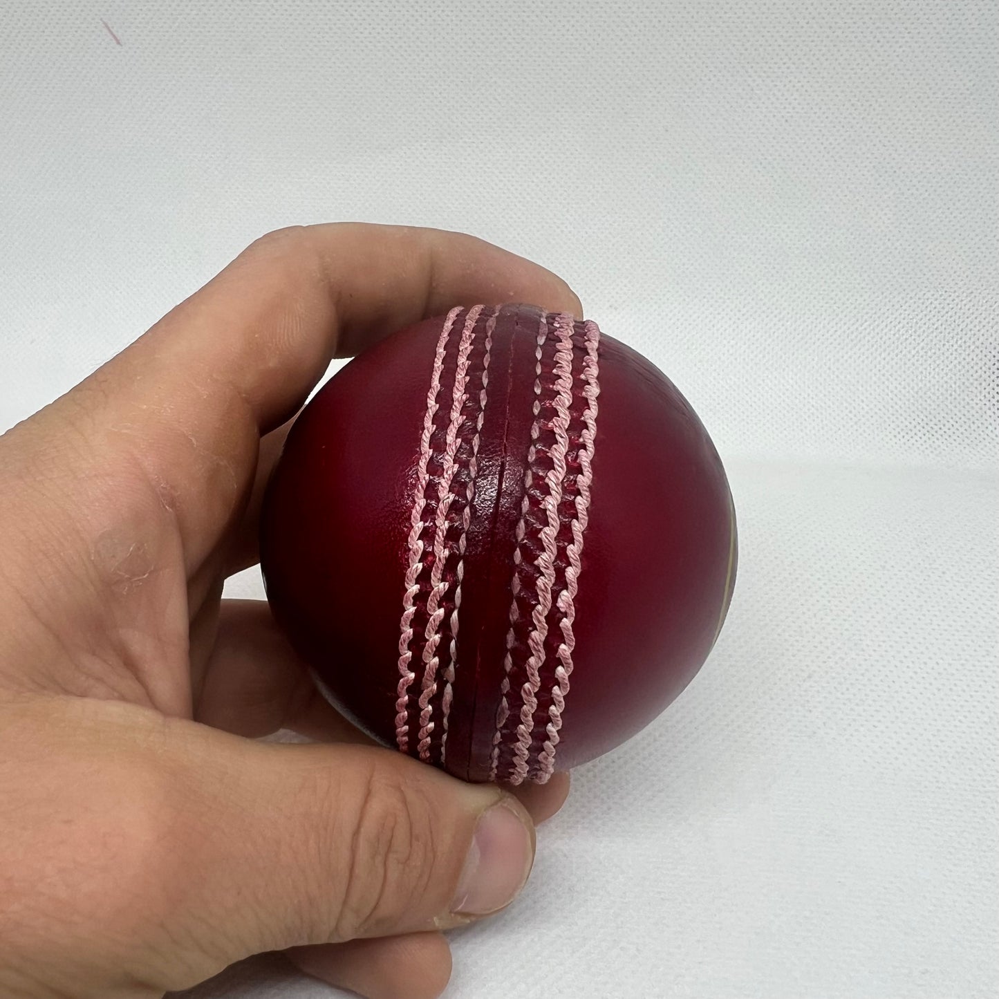 Men’s Red Grade ‘A’ County Special Cricket Ball 5 1/2 oz / 156 grams