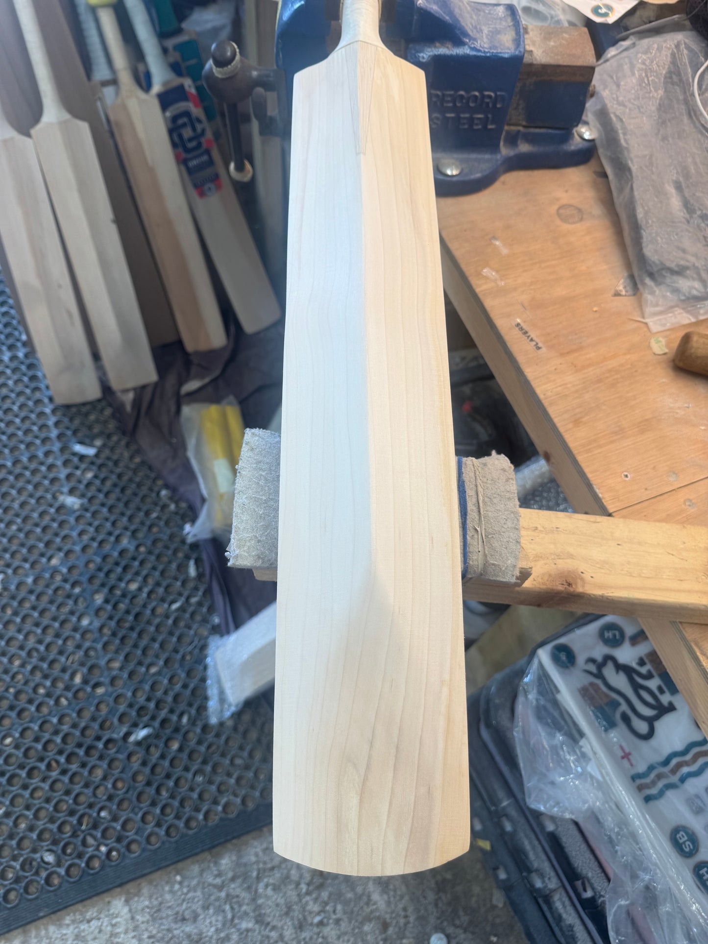 Grade 1, 2lbs 10.2oz Mid-Low Middle, OX29 Handmade #492