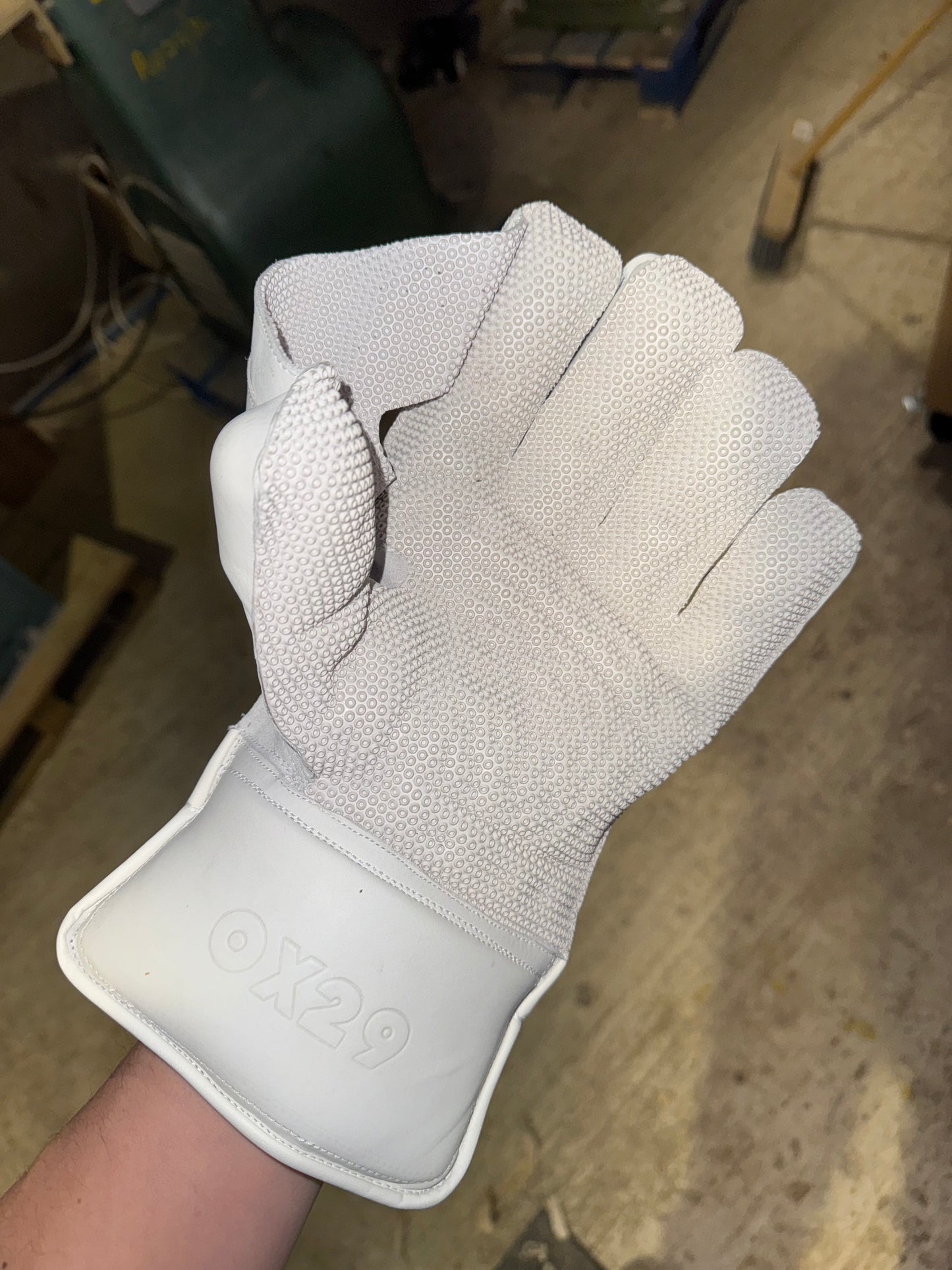 2025 OX29 Players Wicket Keeping Gloves