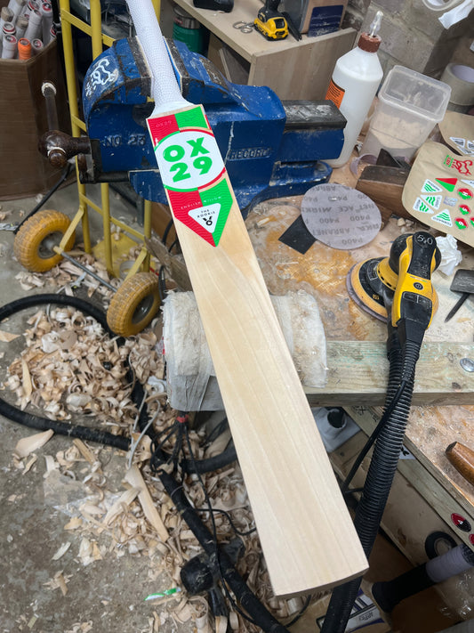 Cricket Bats – OX29 Bat Doctor