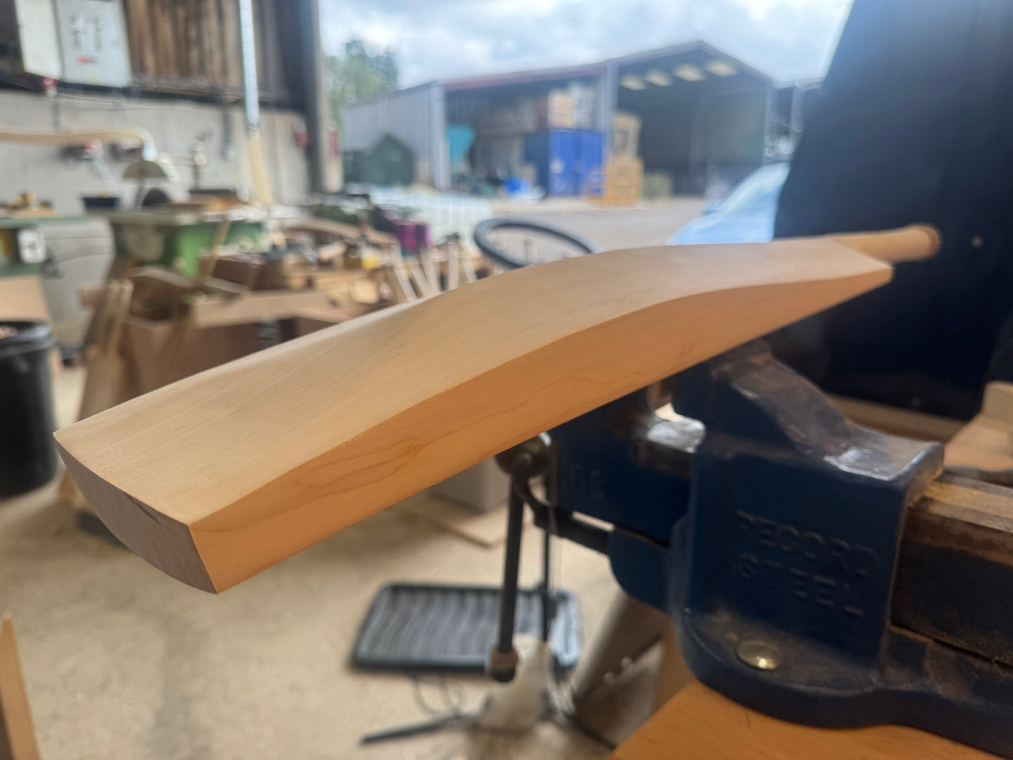 Grade 3, 2lbs 7.8oz, Mid-Low Middle - OX29 Handmade #296