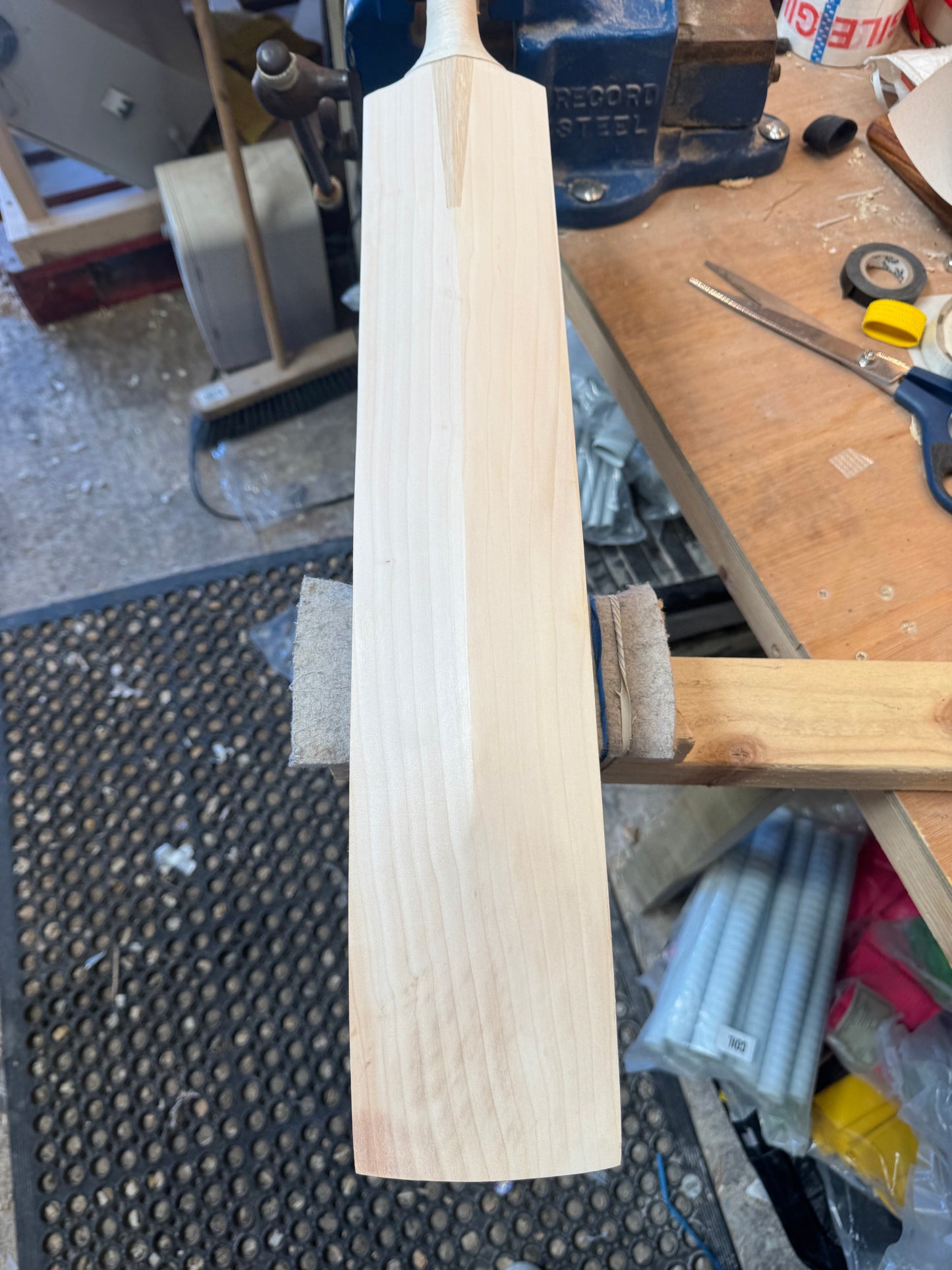 Players Grade FULL SHAPE, 2lbs 9.6oz Mid-Low Middle, OX29 Handmade #392