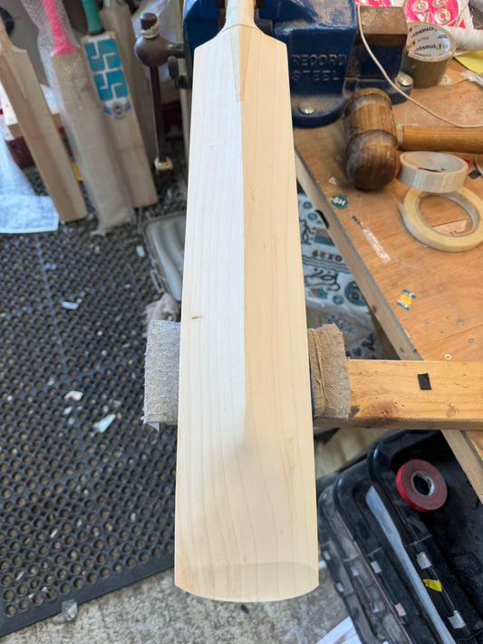 Players Grade, 2lbs 8.9oz Low Middle, OX29 Handmade #526