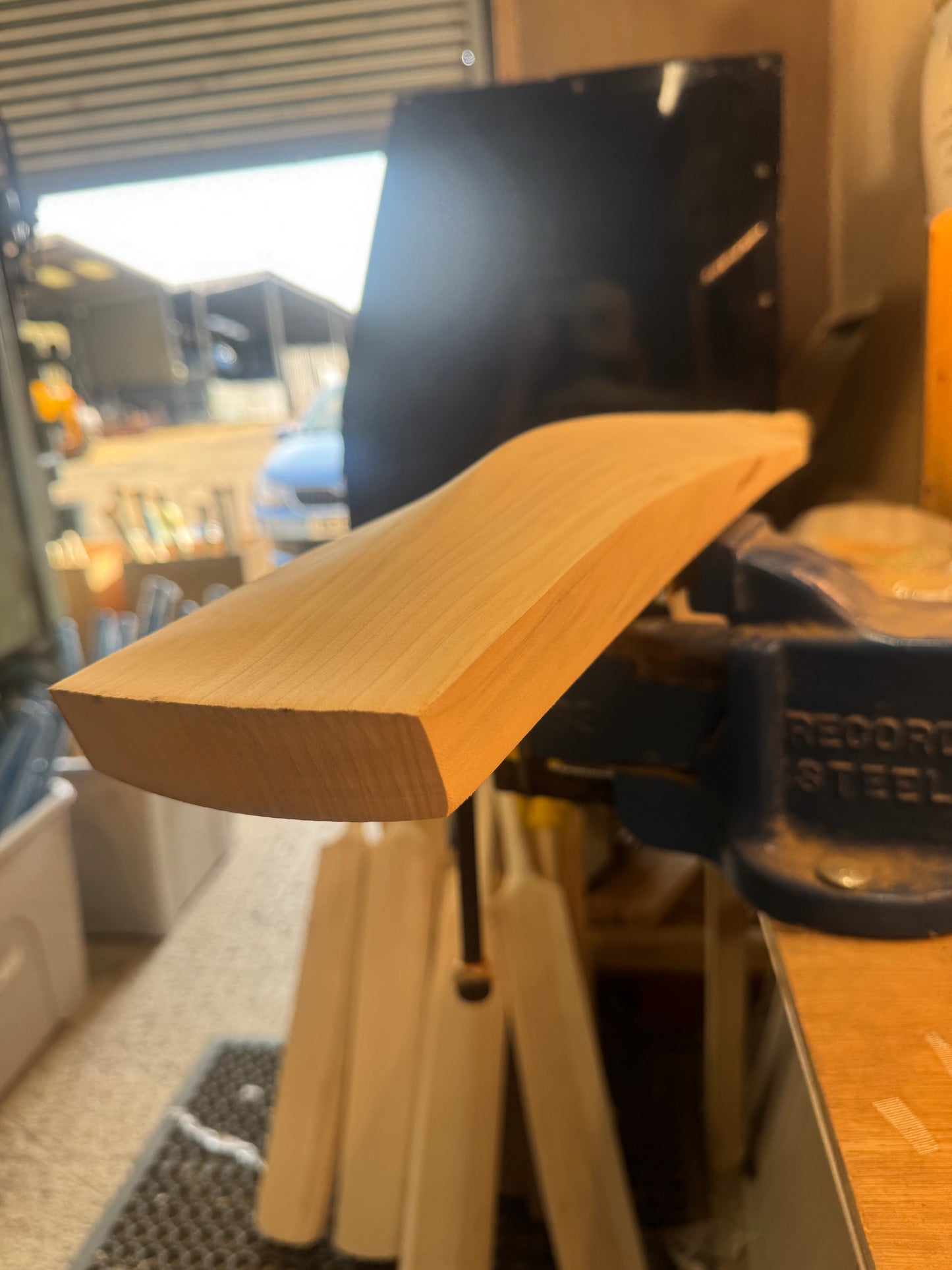 Grade 1 Plus, 2lbs 8.6oz, TRADITIONAL PROFILE, Mid-Low Middle, OX29 Handmade #459