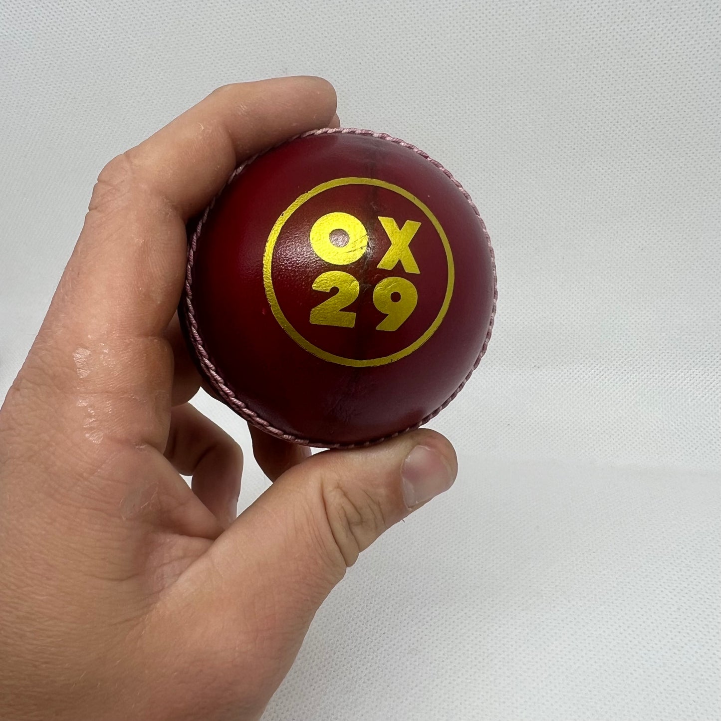 Men’s Red Grade ‘A’ County Special Cricket Ball 5 1/2 oz / 156 grams