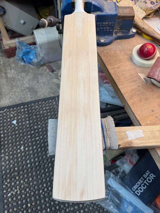 Players Grade, 2lbs 8.1oz Mid-Low Middle, OX29 Handmade #418