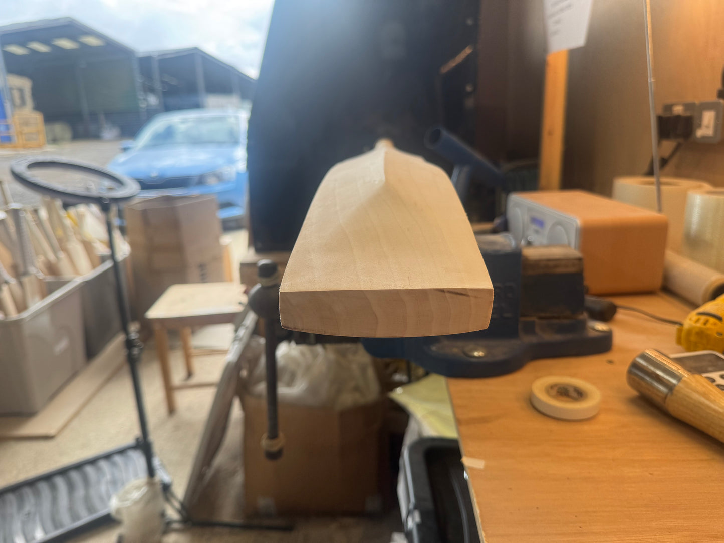 Grade 3, 2lbs 7.8oz, Mid-Low Middle - OX29 Handmade #296