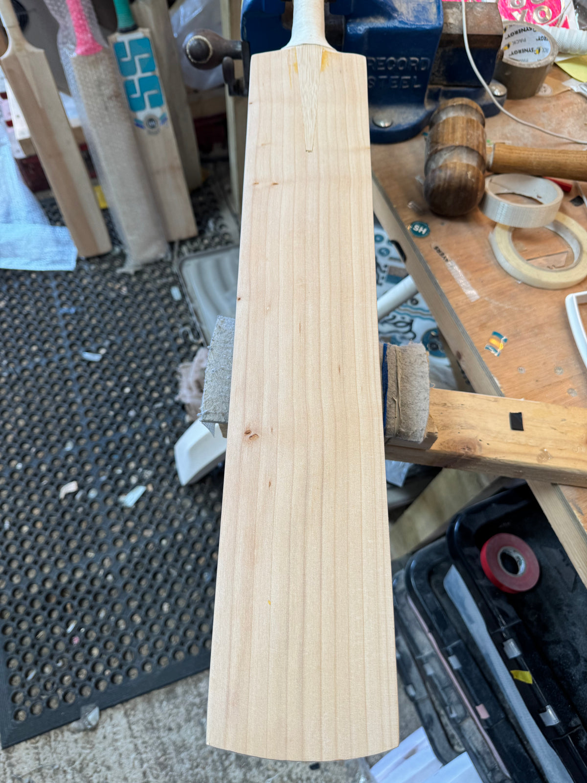 Players Grade, 2lbs 8.7oz Low Middle, OX29 Handmade #525