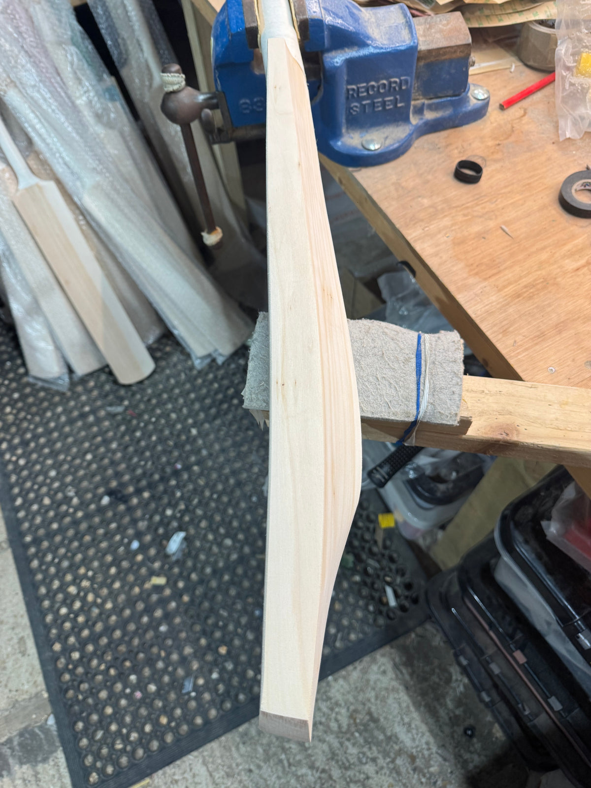 Grade 1 Plus, 2lbs 10.2oz, Classic Shape, OX29 Handmade #552