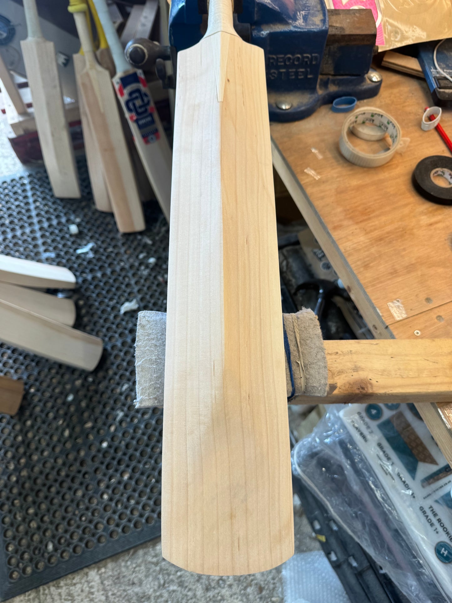 Grade 1, 2lbs 7.8oz Mid-Low Middle, OX29 Handmade #475