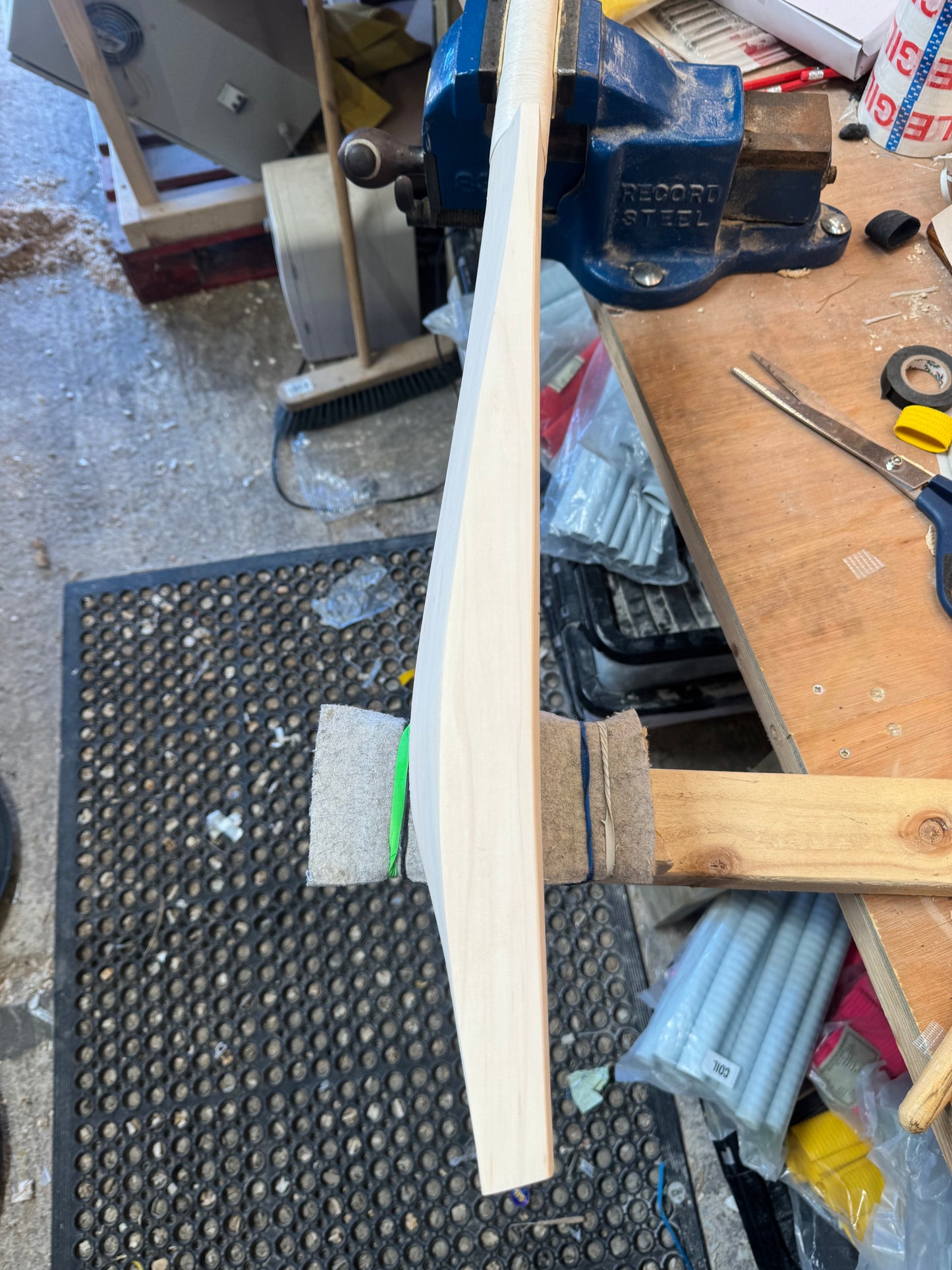 Players Grade FULL SHAPE, 2lbs 9.5oz Mid-Low Middle, OX29 Handmade #393