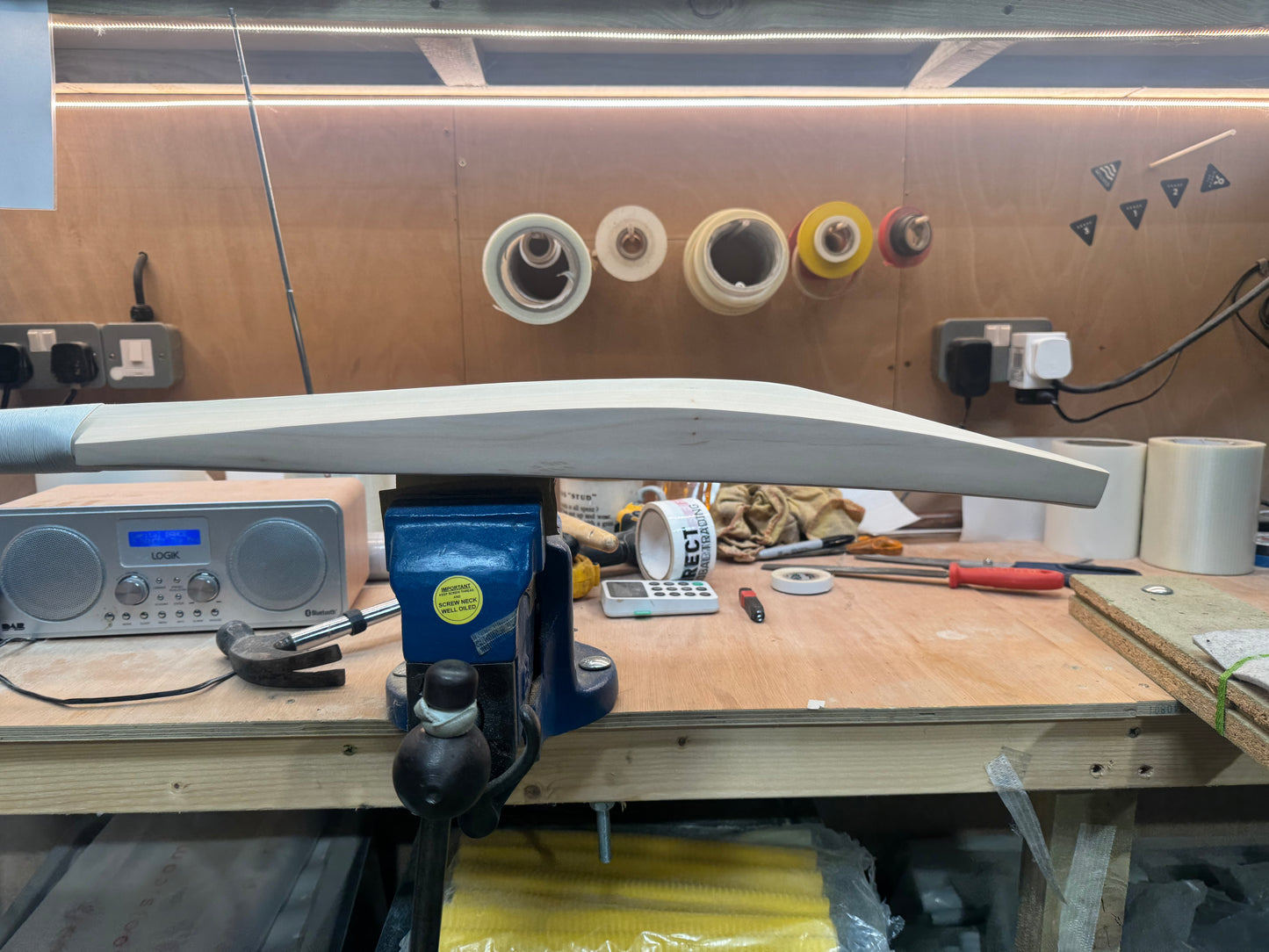 Grade 2, 2lbs 7.8oz, Mid Middle - OX29 Handmade #292