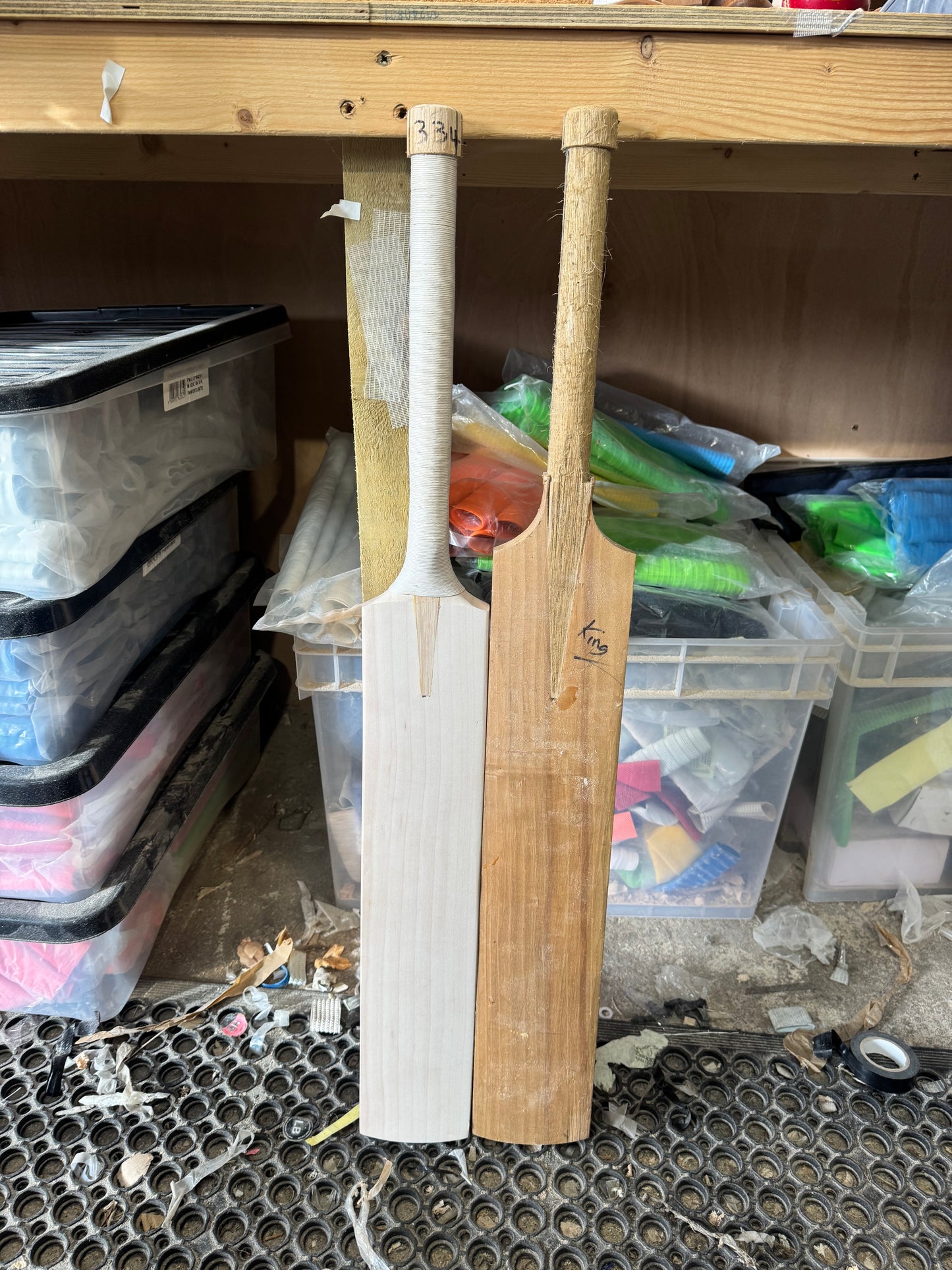 Grade 1, 2lb 7.9oz, 2 INCH SHORTER BLADE, Low Middle - OX29 Handmade #334