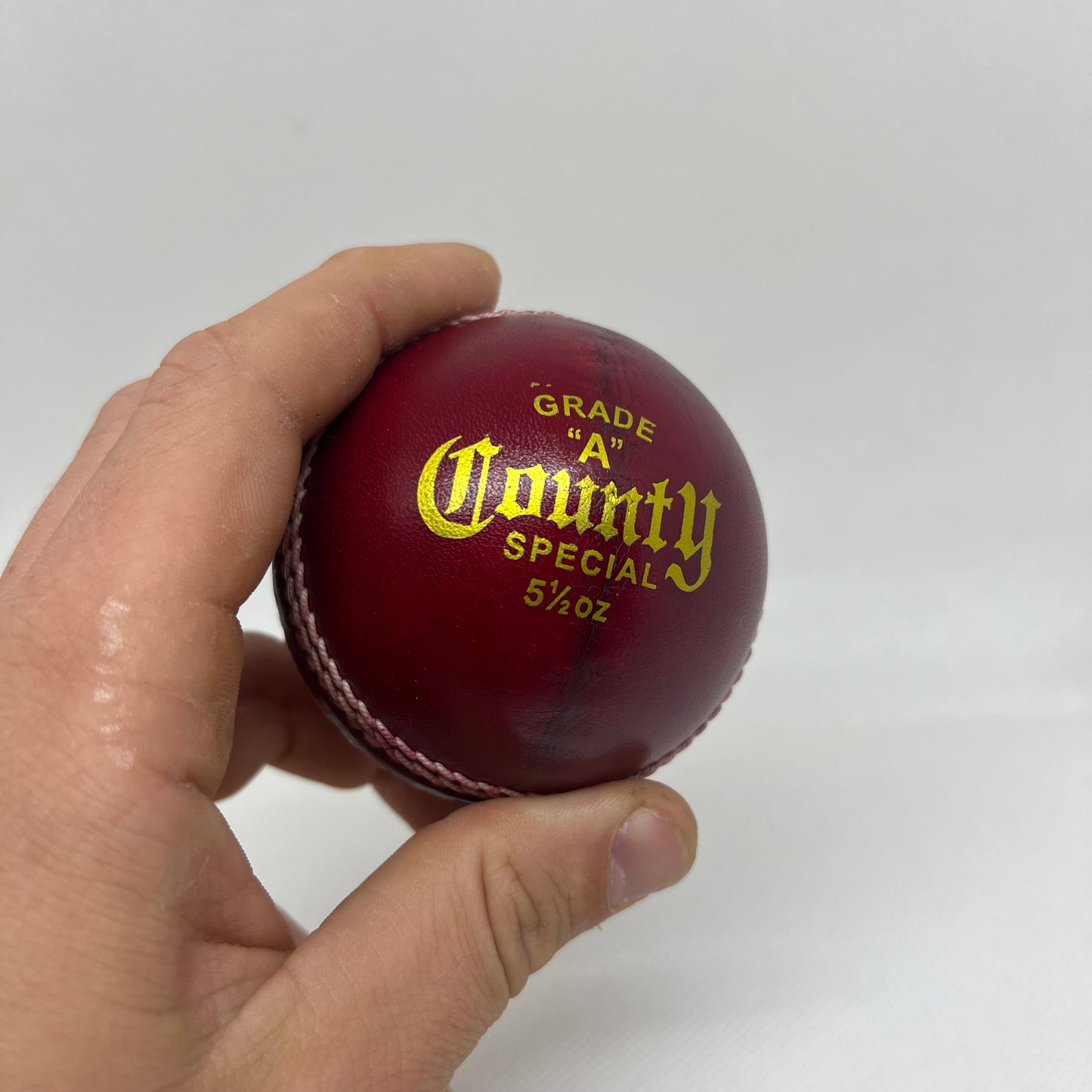 Men’s Red Grade ‘A’ County Special Cricket Ball 5 1/2 oz / 156 grams