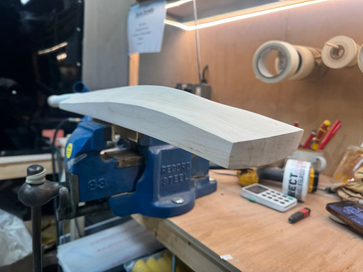 Grade 2, 2lbs 8.1oz, Mid-Low Middle - OX29 Handmade #291