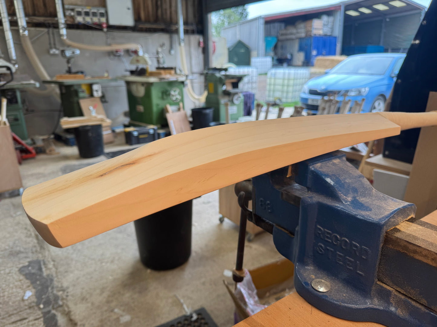 Grade 1, 2lb 11.1oz, TRADITIONAL PROFILE, Low Middle - OX29 Handmade #314