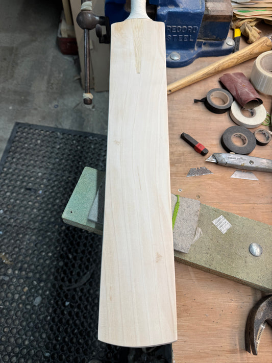 Players Grade, 2lbs 10oz Low Middle - OX29 Handmade #343