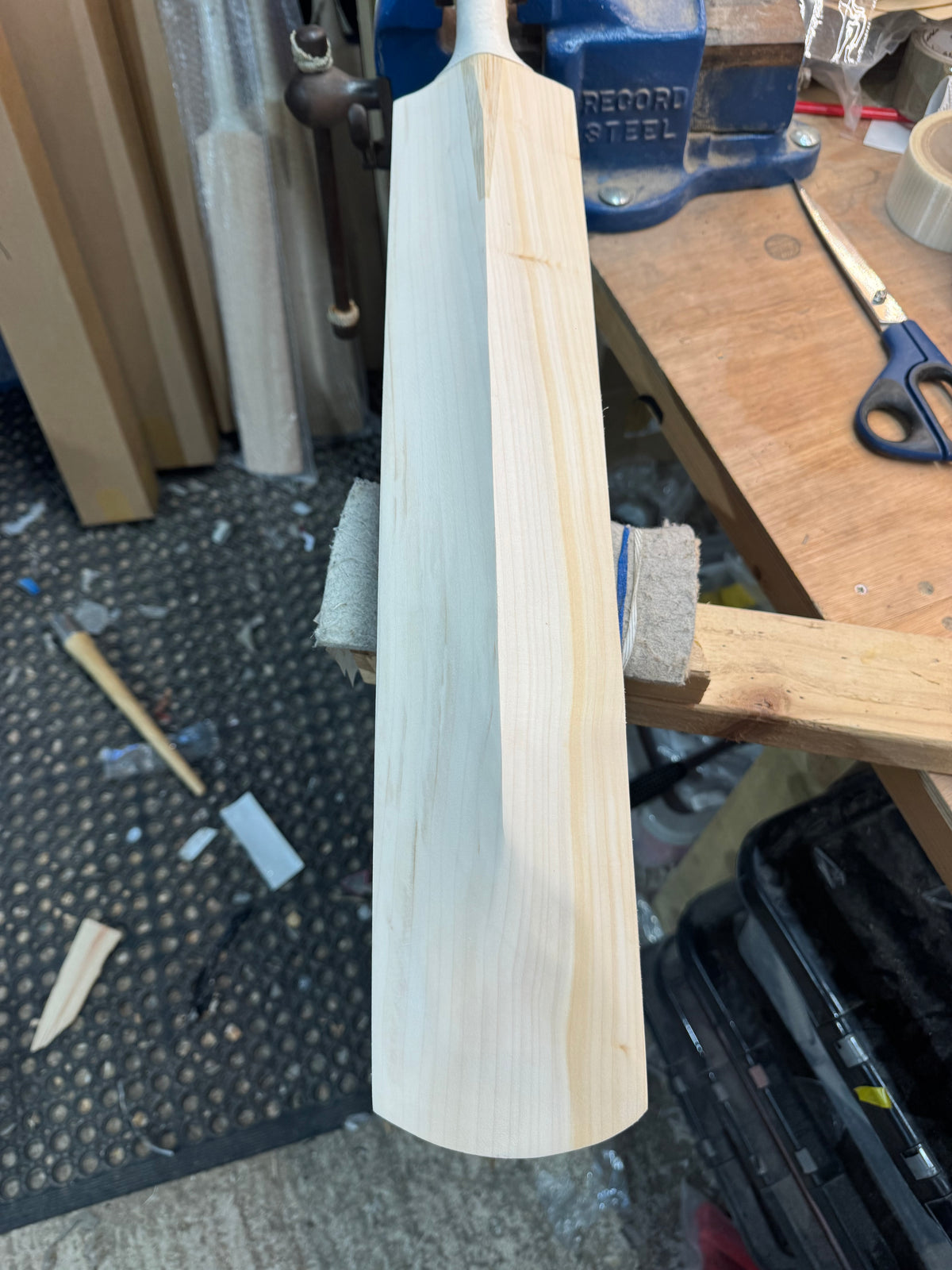 Players Grade, 2lbs 9.3oz, Low Middle, OX29 Handmade #585