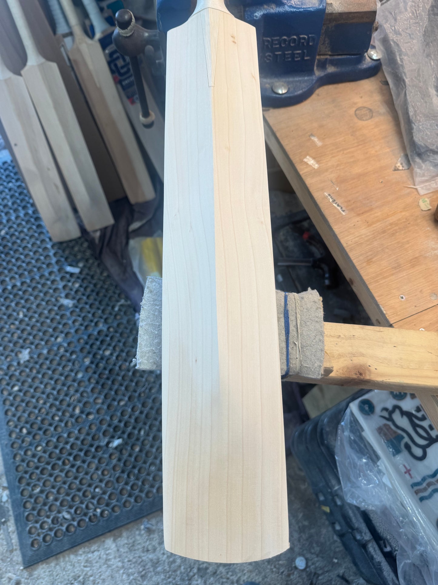 Grade 1, 2lbs 7.7oz Mid-Low Middle, OX29 Handmade #491