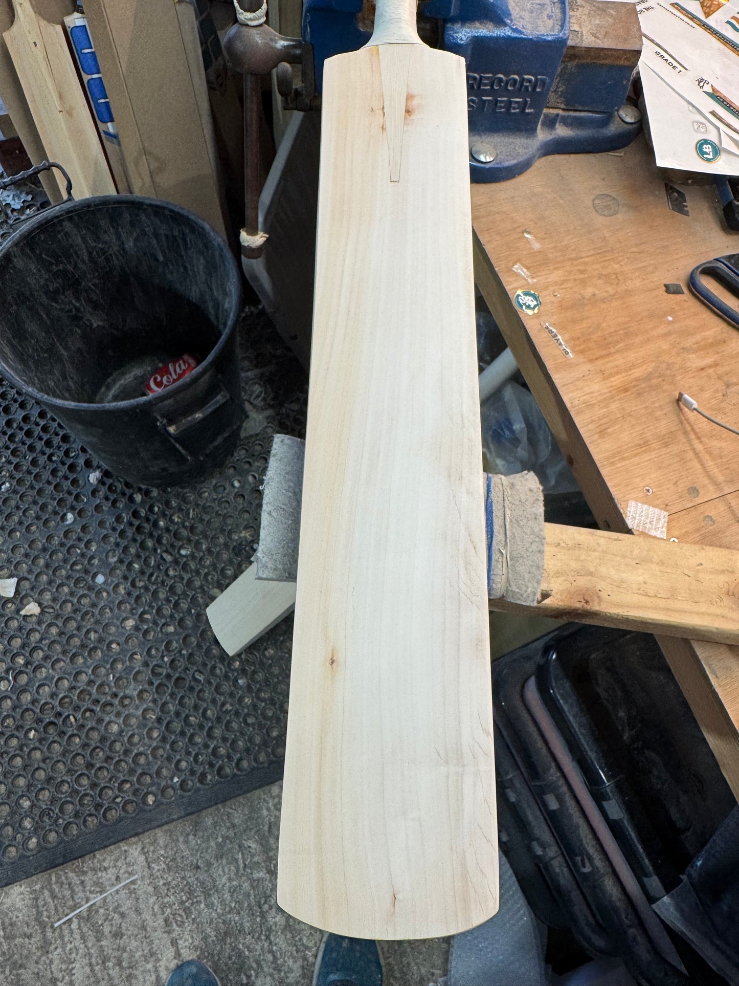 FAULT Grade 3, 2lbs 7.6oz Mid-Low Middle, OX29 Handmade #508