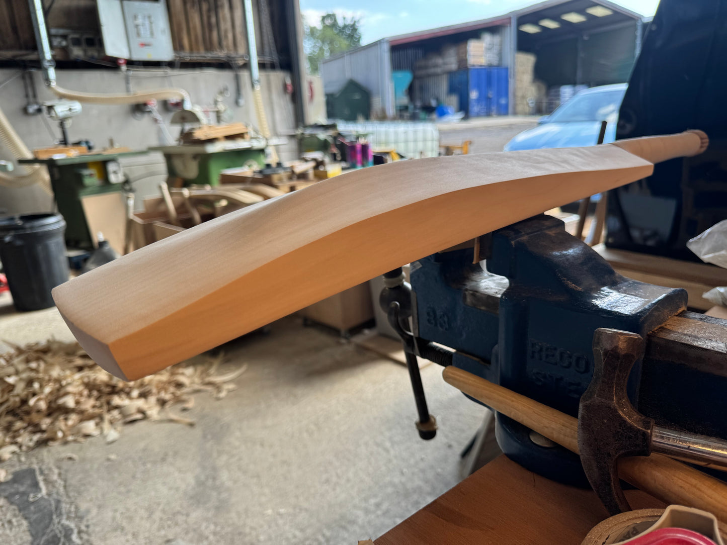 Grade 1, 2lbs 9.1oz Mid-Low Middle - OX29 Handmade #283